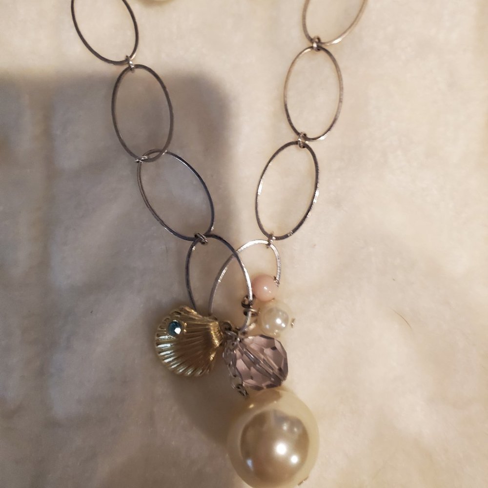 Dress Barn Necklace and earrings
